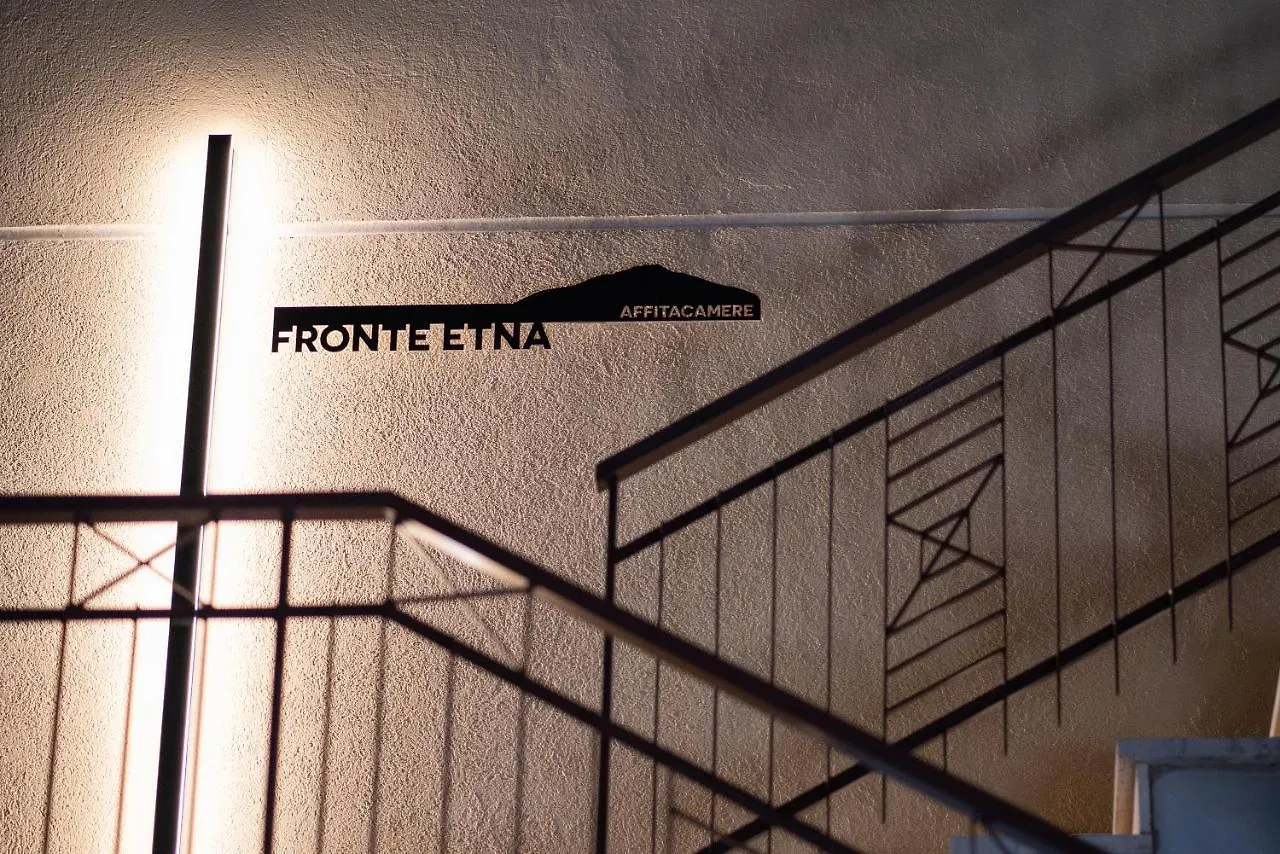 Fronte Etna Hotel Bronte Italië