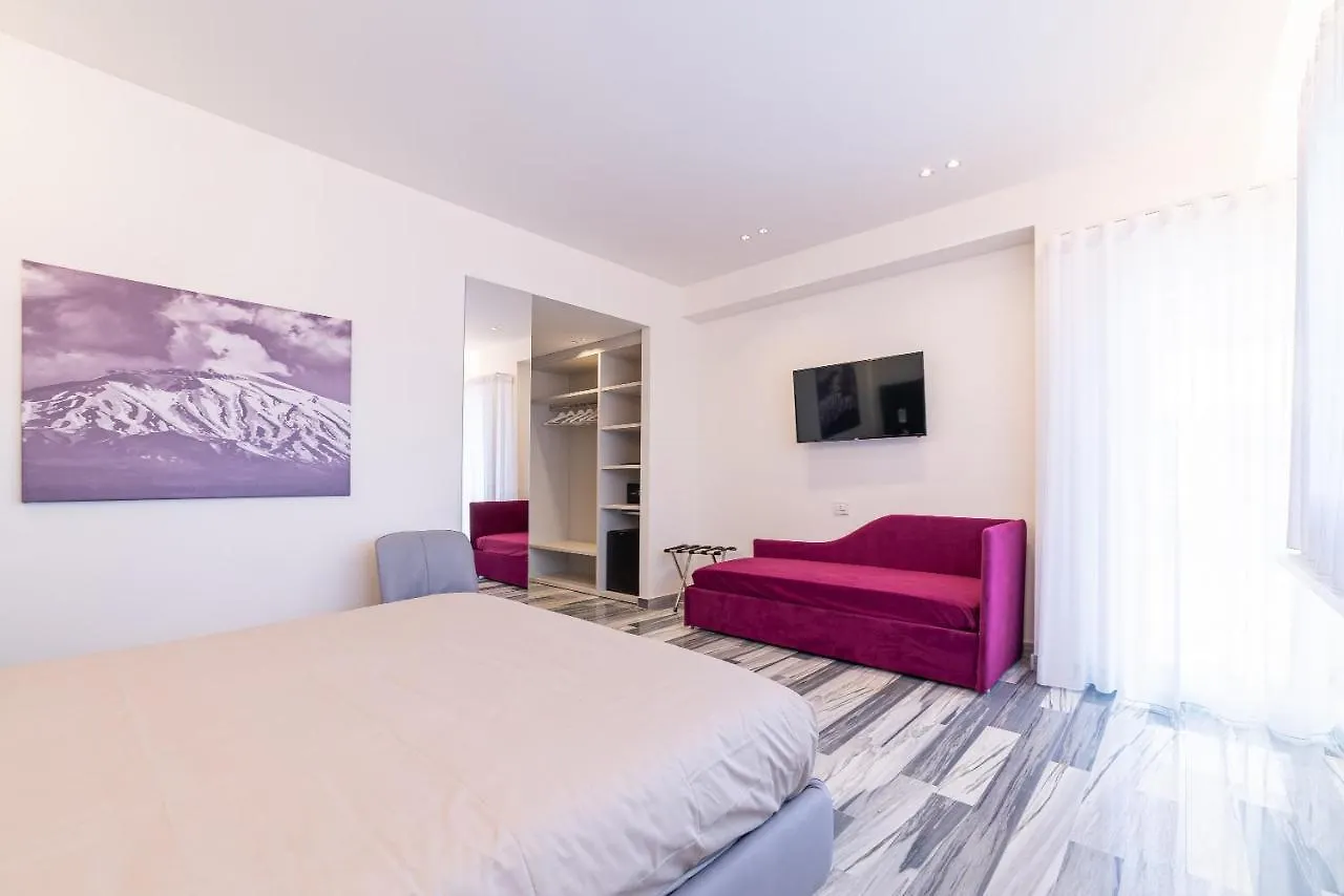 Fronte Etna Hotel Bronte