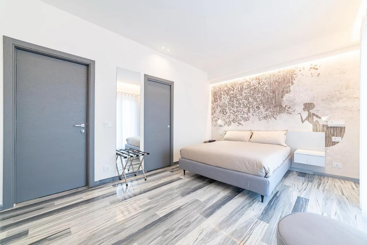 Fronte Etna Hotel Bronte 0*,  Italy